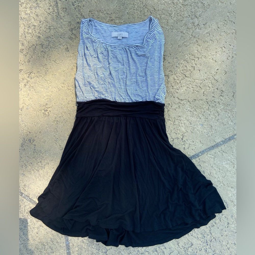 Women’s dress